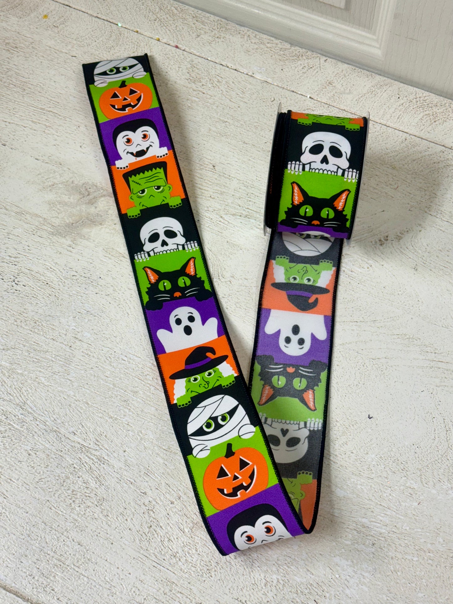 2.5 Inch By 10 Yard Peek A Boo Halloween Characters Ribbon