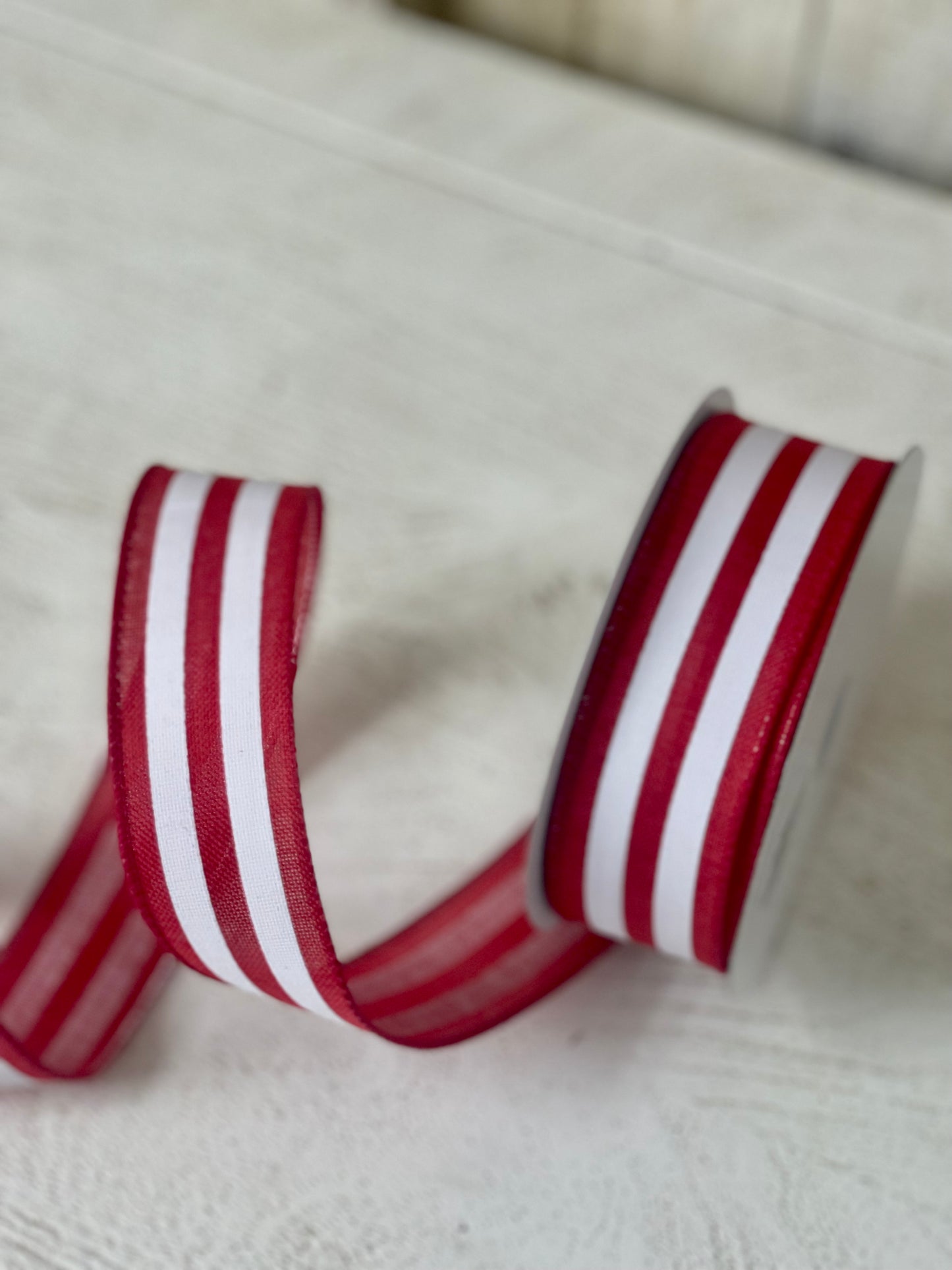 1.5 Inch By 10 Yard Red And White Linen Cabana Striped Ribbon