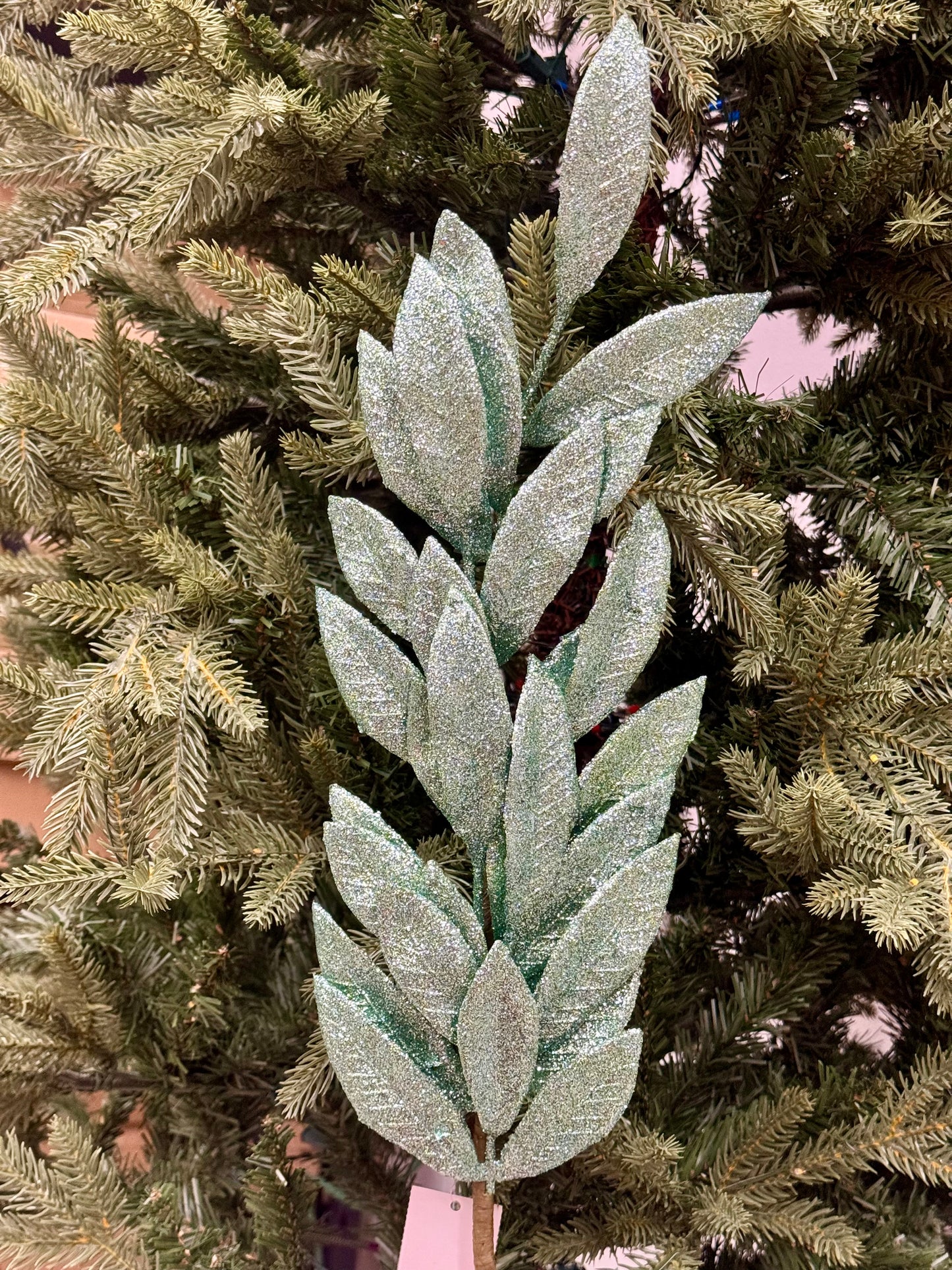 28 Inch Wintergreen Glitter Leaf Spray