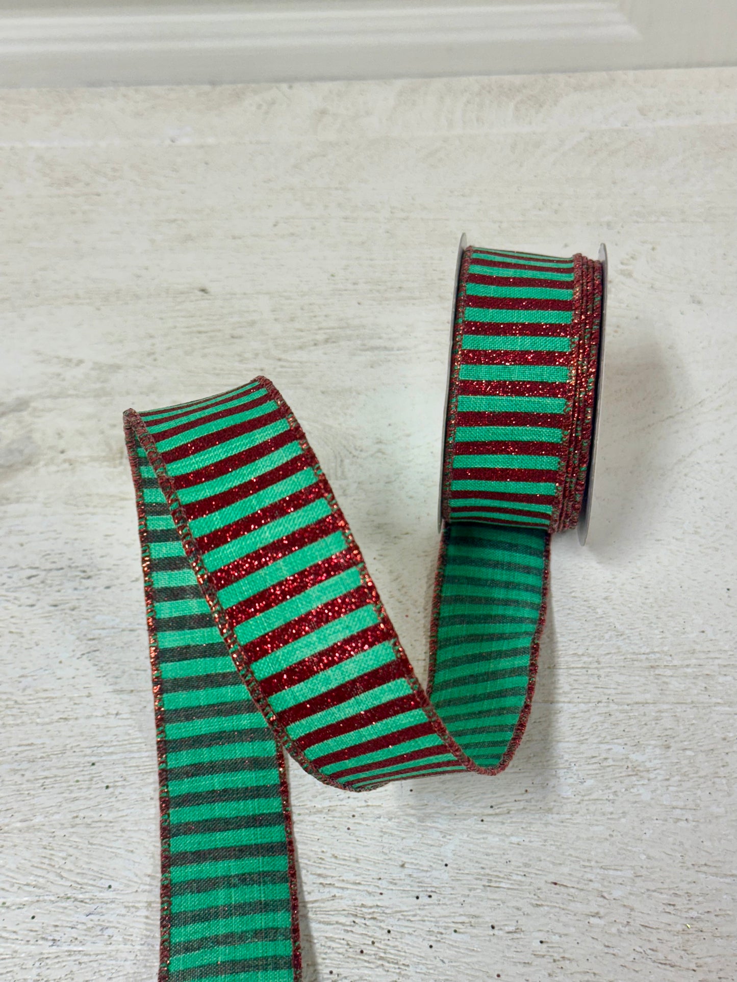 1.5 Inch By 10 Yard Jade And Red Glitter Stripe Ribbon