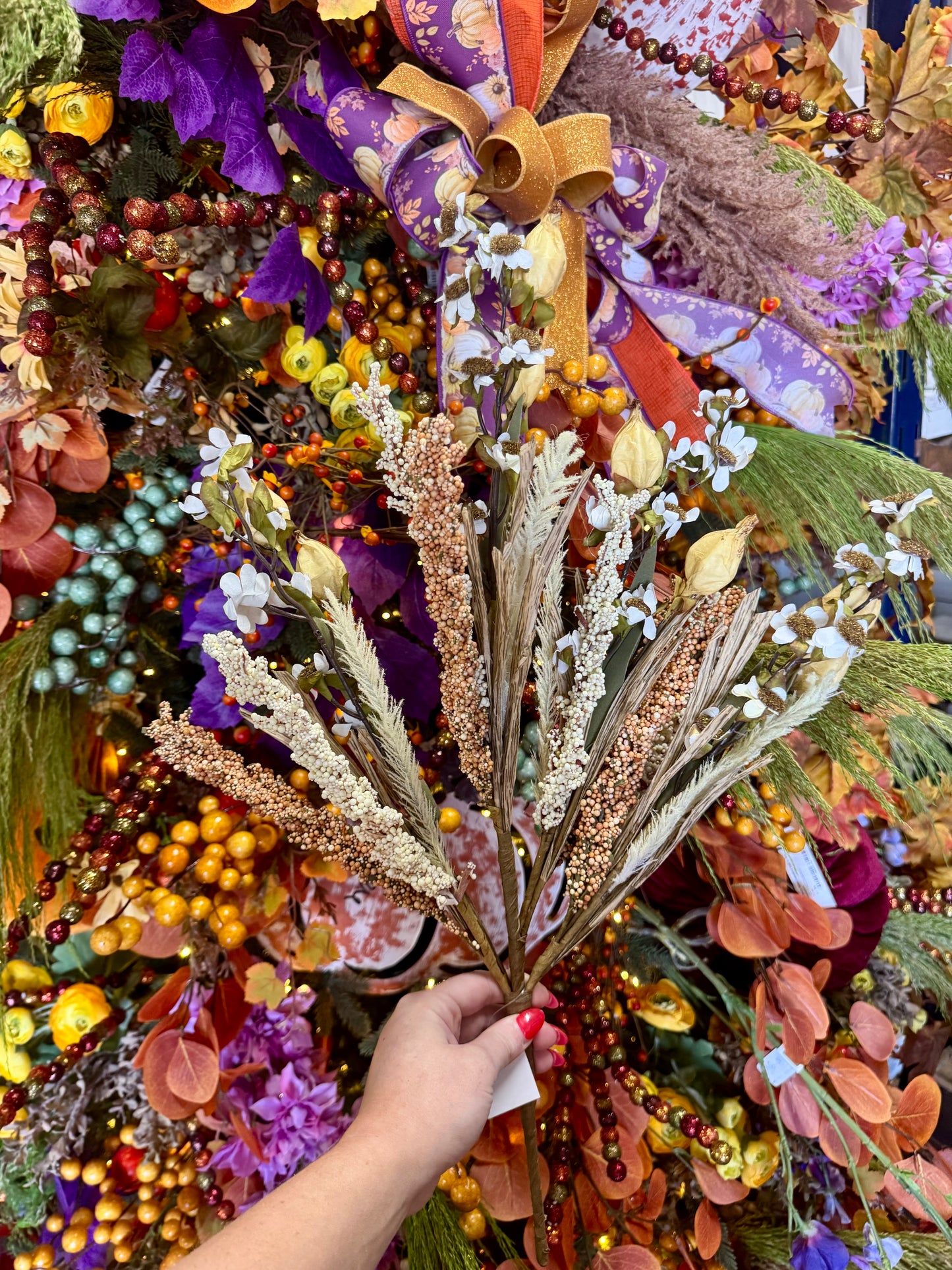 22 Inch Fall Wheat Laurent Daisy Bush