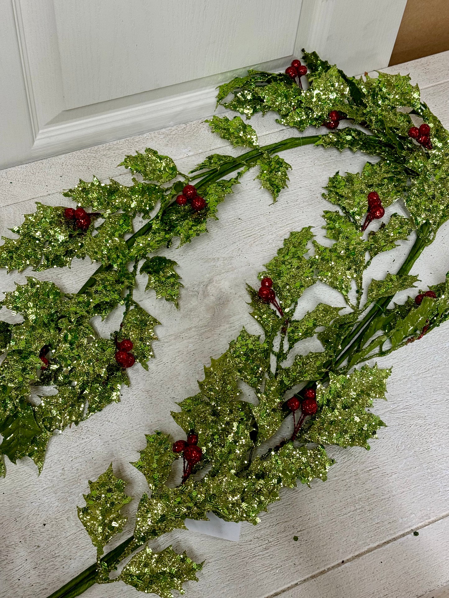 5 Foot Red And Lime Holly Berry Garland