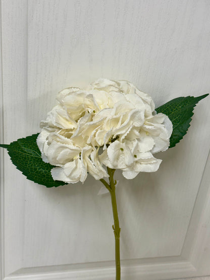 17.5 Inch Cream Hydrangea Stem