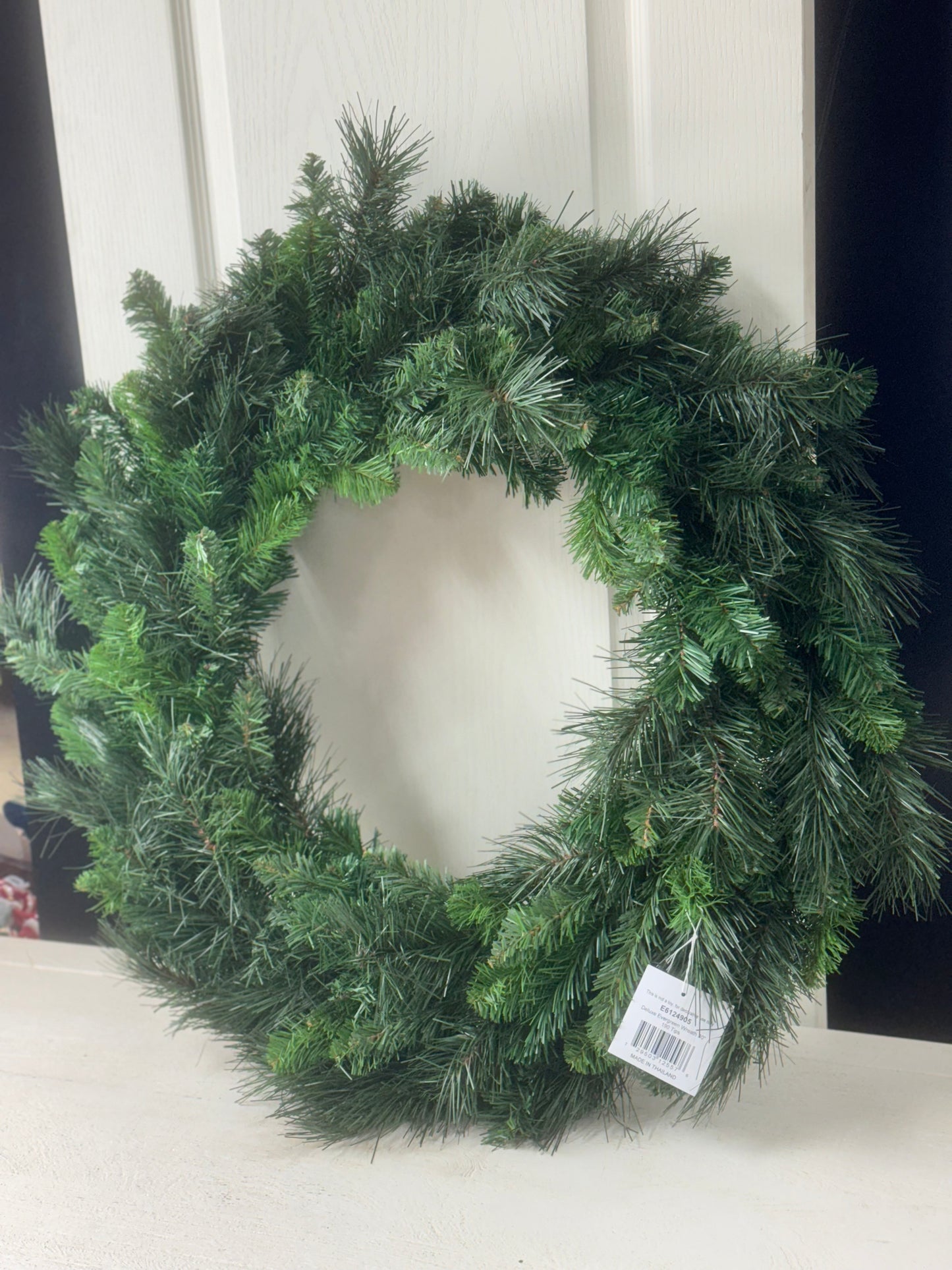 30 Inch Deluxe Evergreen Wreath