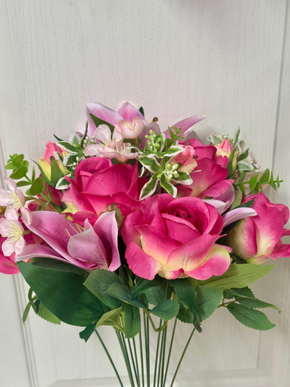 14 Inch Beauty Pink Rose And Lily Mix Bush