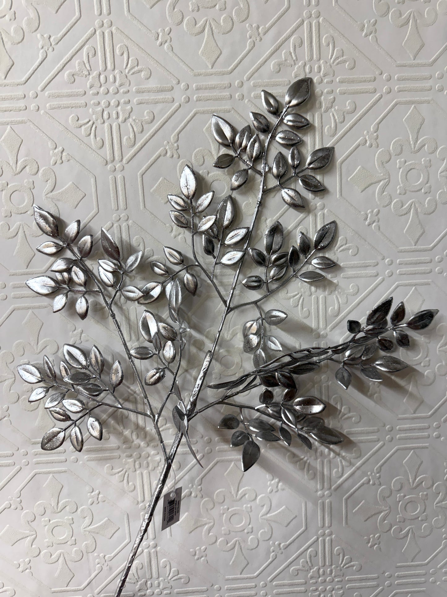 24 Inch Silver Mini Leaf Spray