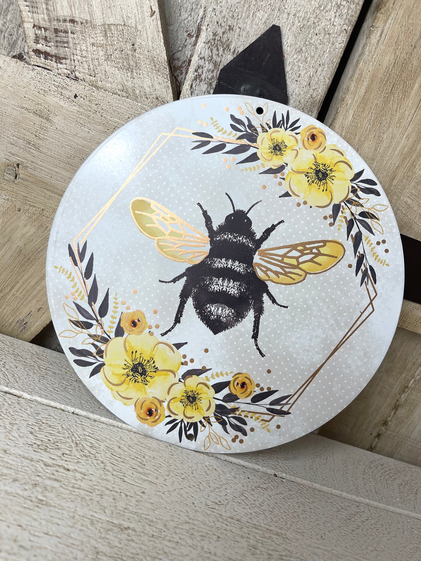 8 Inch Metal Bee With Florals Sign