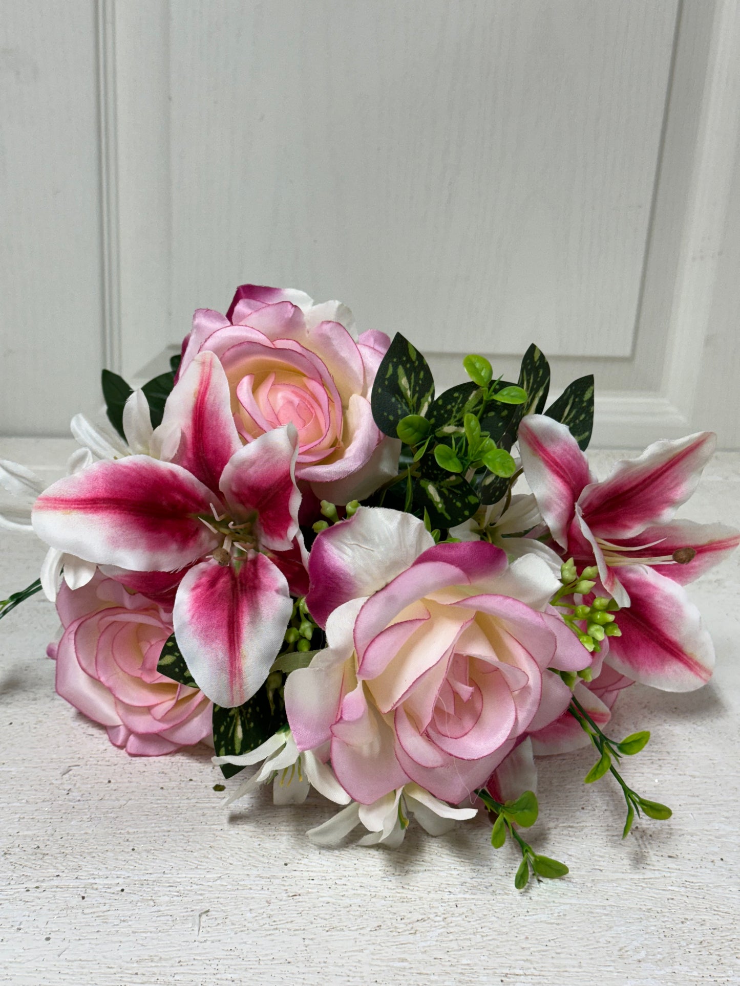 18 Inch Pink Rose And Lily Bush