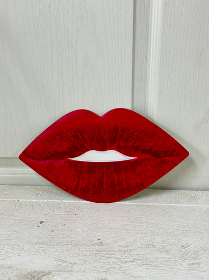 12 Inch Red Metal Embossed Lips Sign