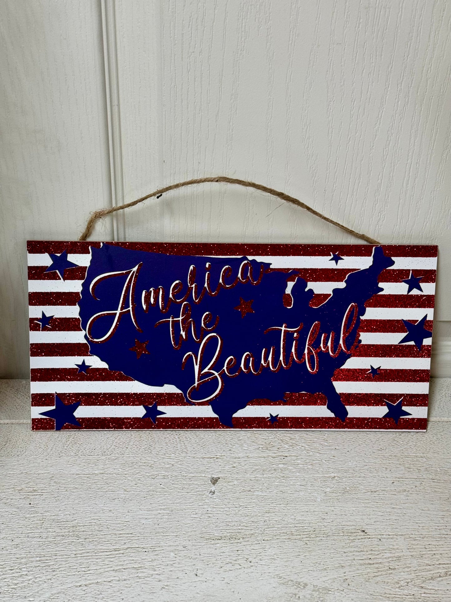 12.5 Inch America The Beautiful Wreath Sign