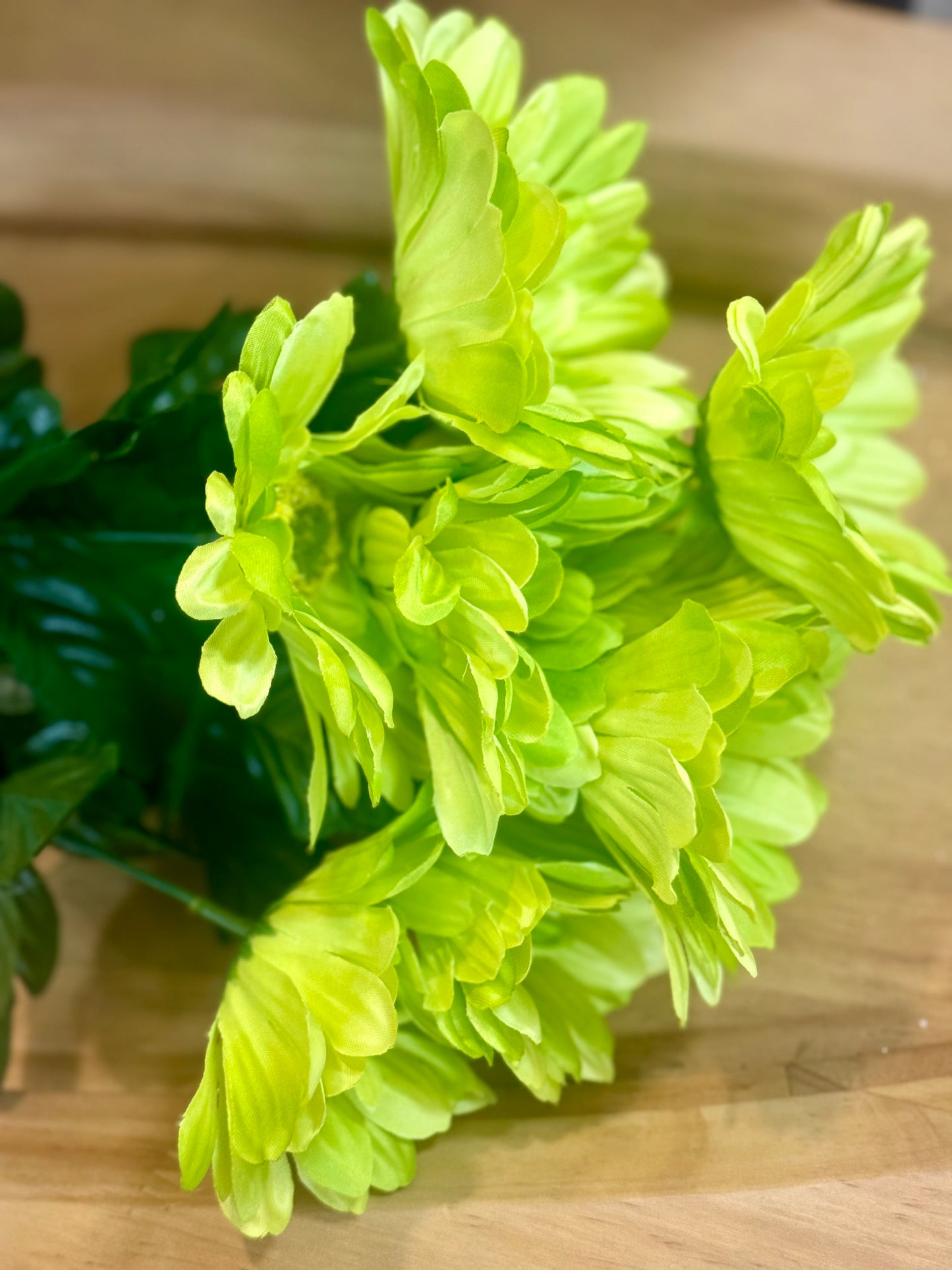 21 Inch Green Gerbera Daisy Floral Bush