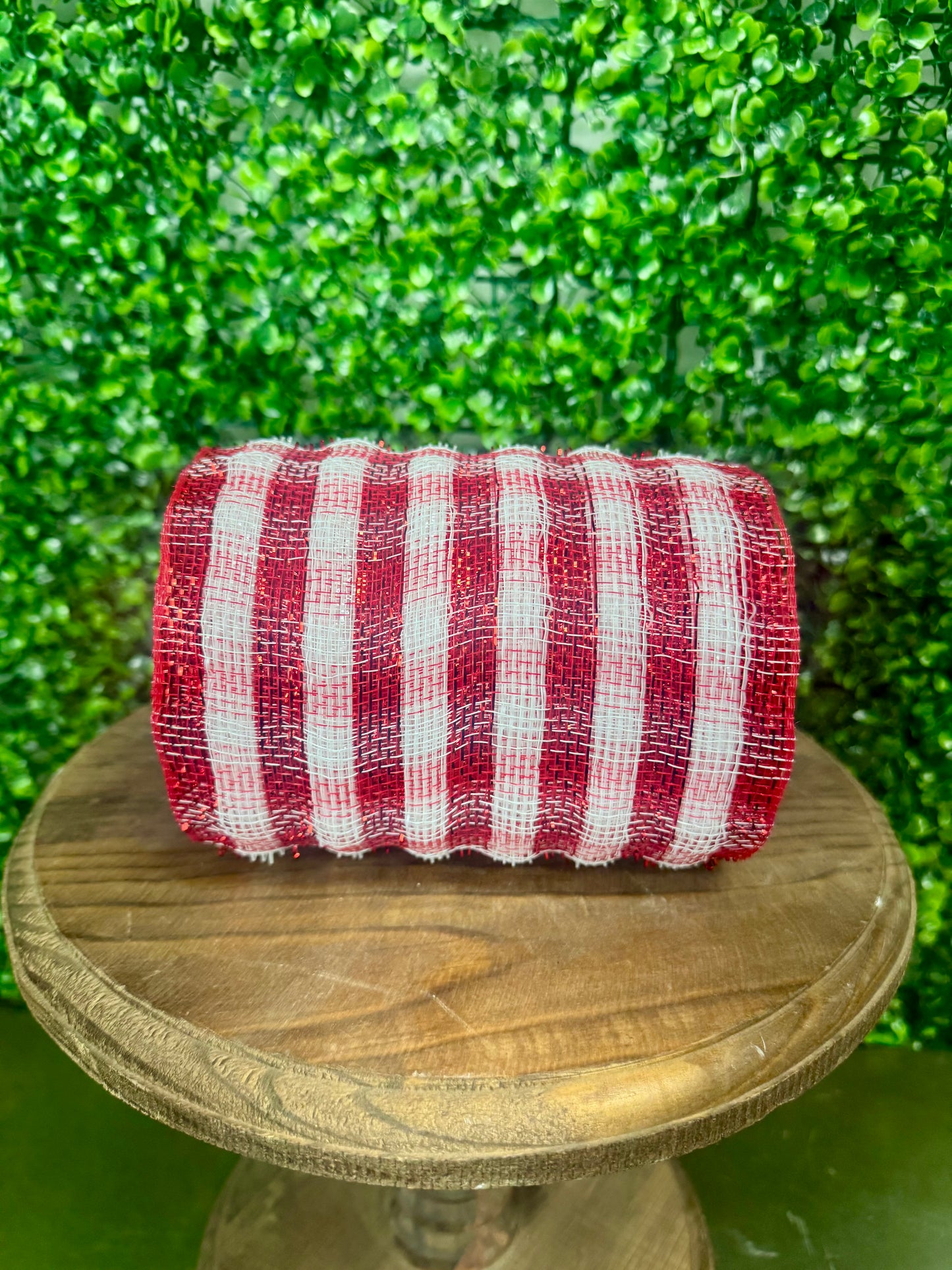 6 Inch by 20 Yard Tartan Plaid Glamour Designer Netting