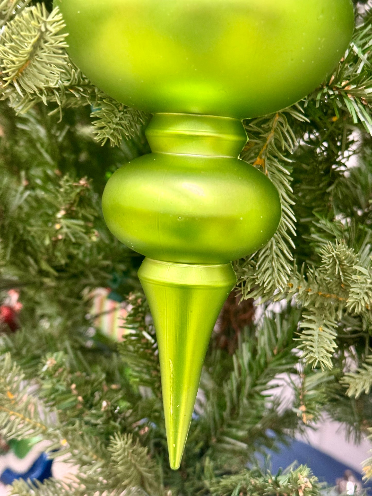 10 Inch Matte Spearmint Finial Ornament