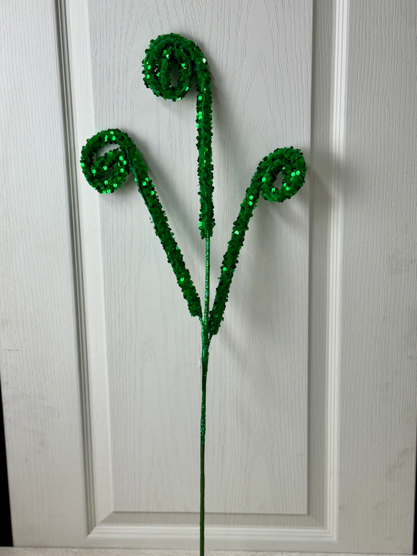 29 Inch Emerald Green Sequin Curly Spray