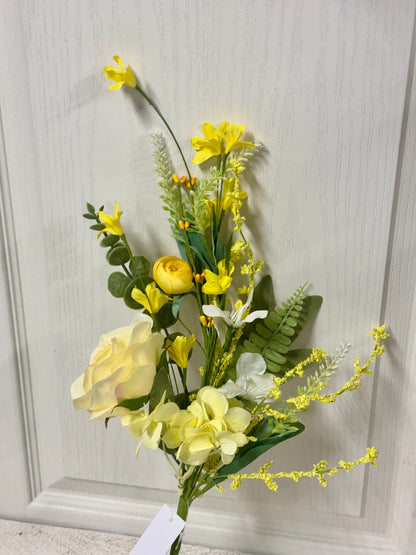 19 Inch Yellow Rose And Hydrangea Flower Spray