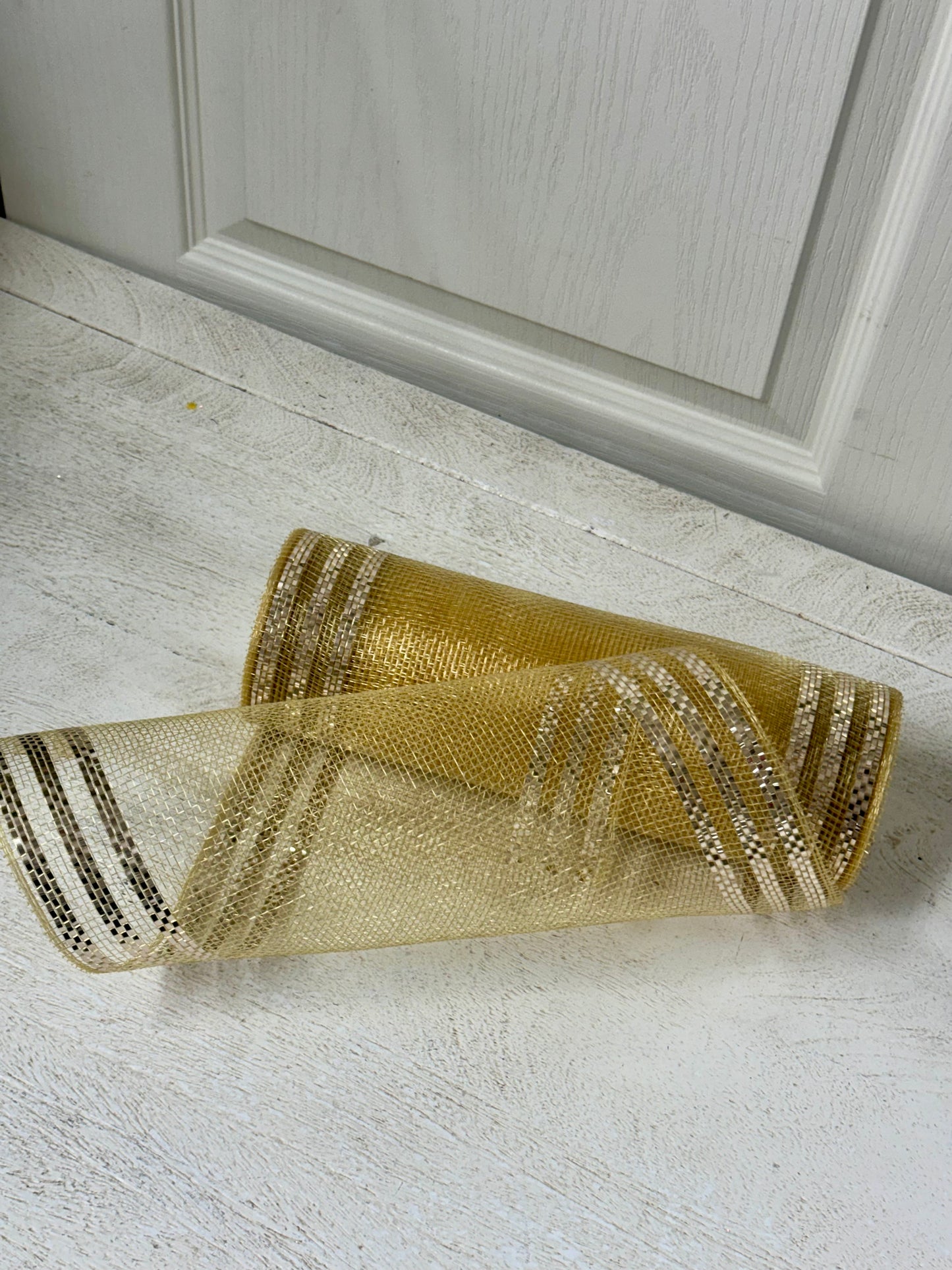 10 Inch By 10 Yard Champagne With Champagne Border Stripe Mesh