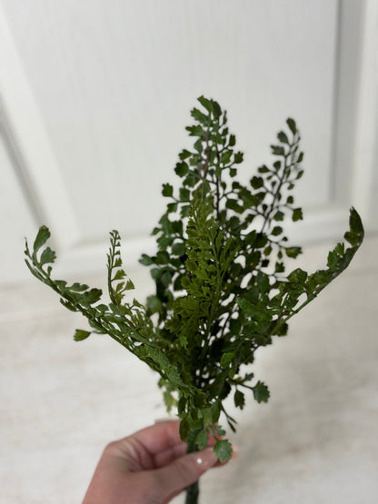 14 Inch Fern Bush Spray