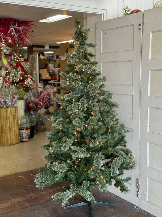 Wondershop At Target 6.5ft Virginia Pine Lit Tree