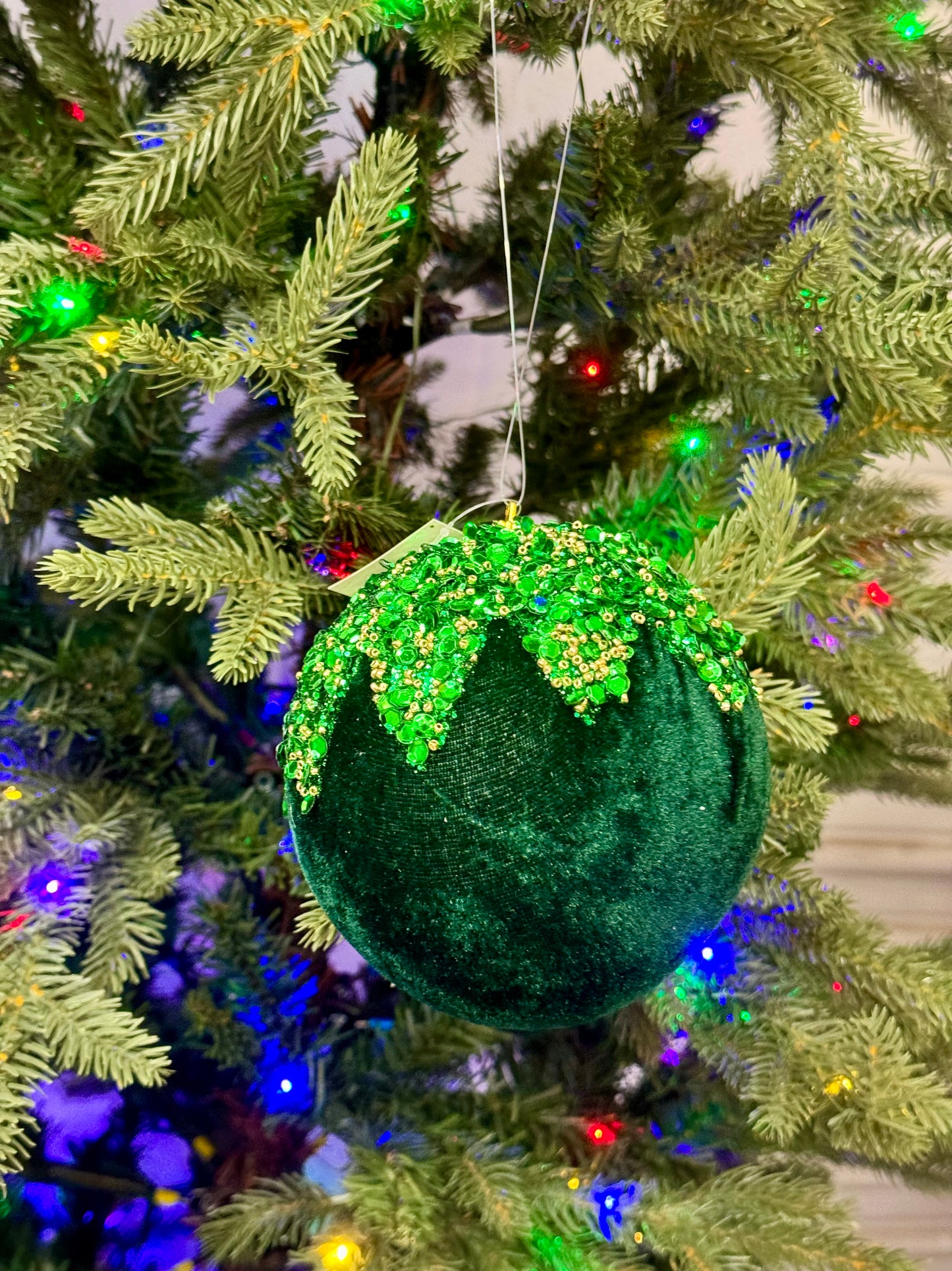 4.75 Inch Hunter Green Velvet Sequin Beaded Glitter Ornament