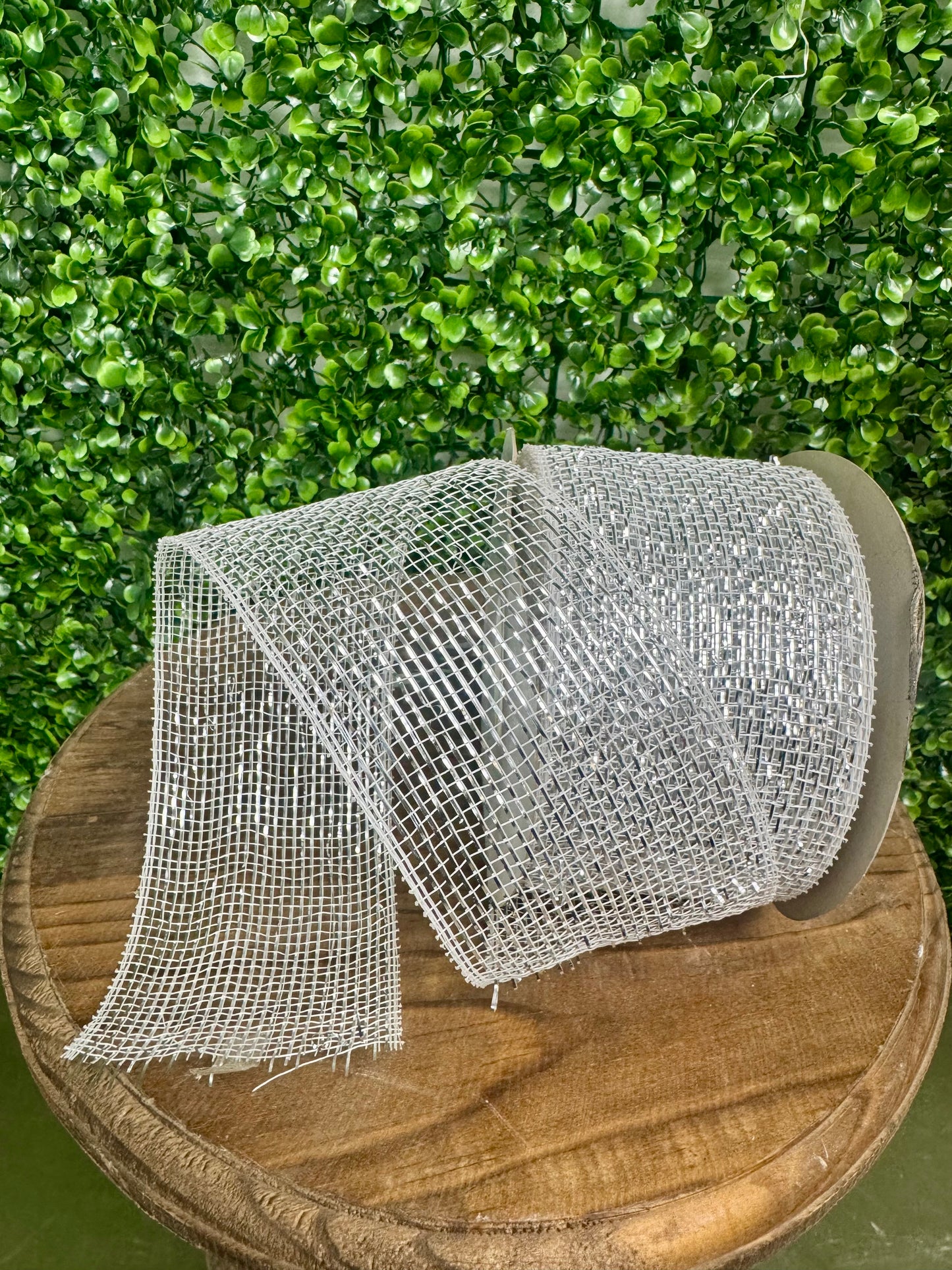 3 Inch by 20 Yards White with Silver Glamour Designer Netting