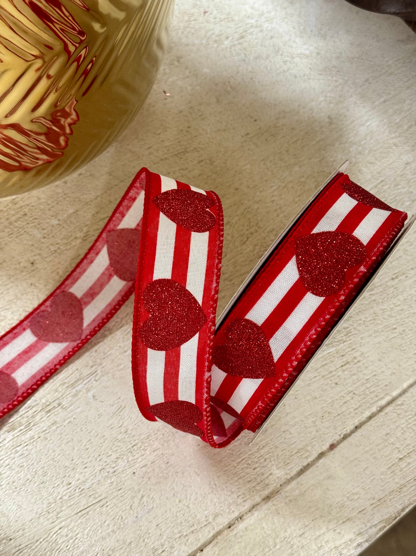 1.5 Inch By 20 Yard Red And White Heart Glitter Stripe Ribbon
