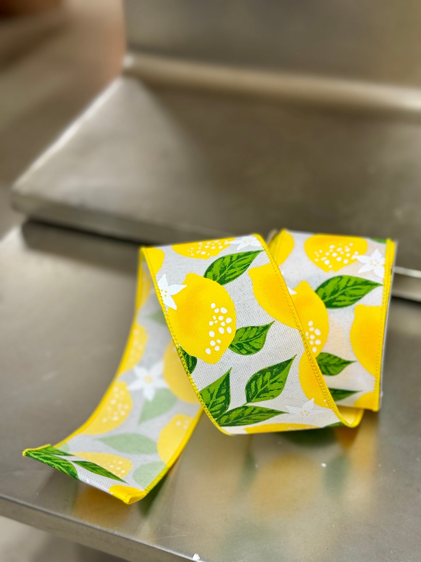 2.5 Inch By 10 Yard Yellow Lemons Ribbon