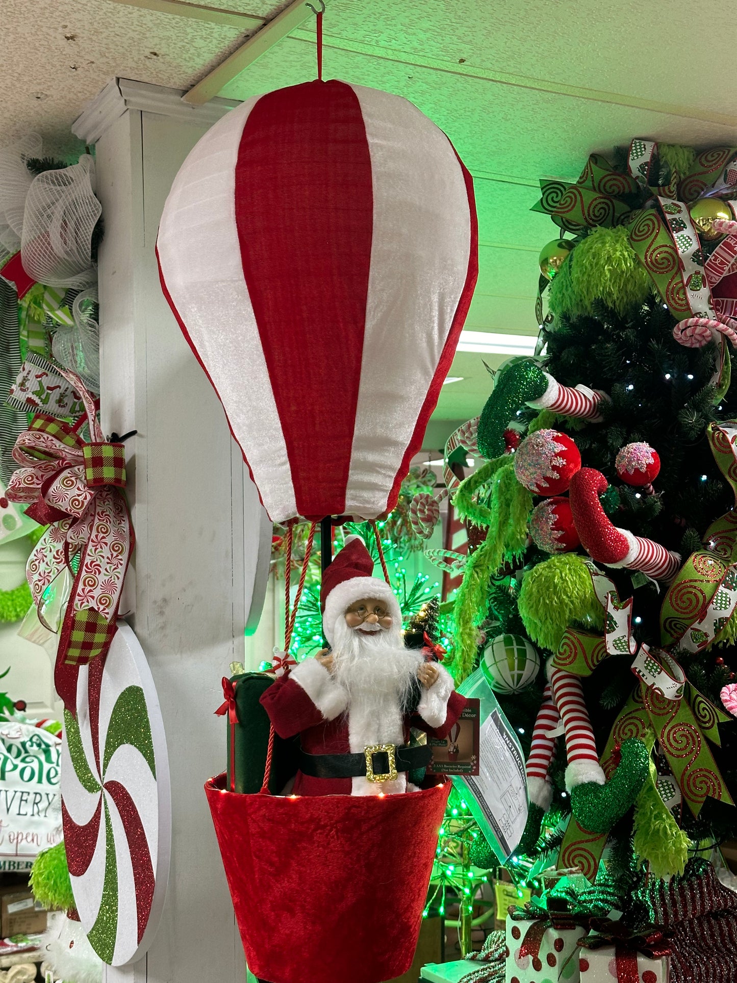 43 Inch Santa Hot Air Balloon Lights Up And Plays Music