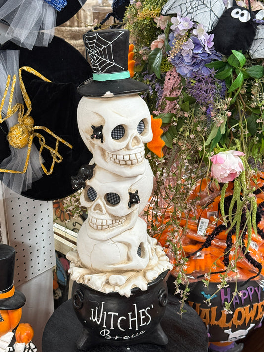 32 Inch Witches Brew Three Stack Skull Heads With Cauldron