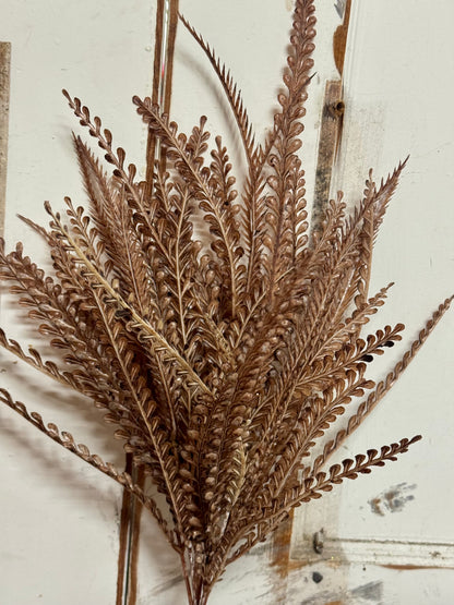 17.5 Inch Brown And White Wash Bead Grass Bush