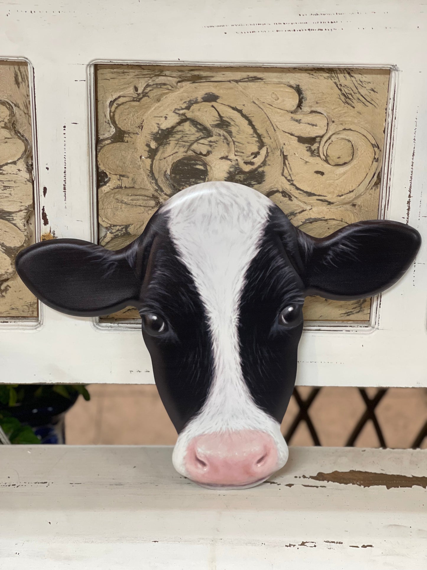 Black And White Metal Cow Head Sign