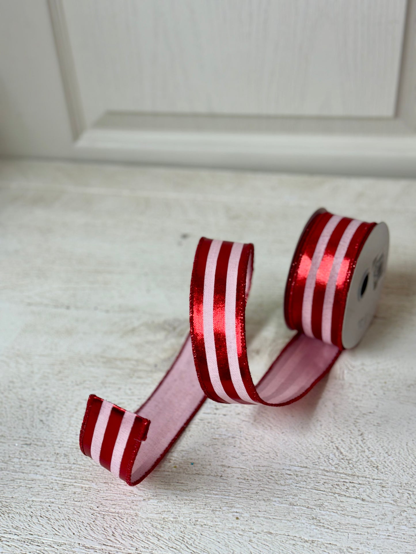 1.5 Inch By 10 Yard Metallic Pink And Red Striped Ribbon