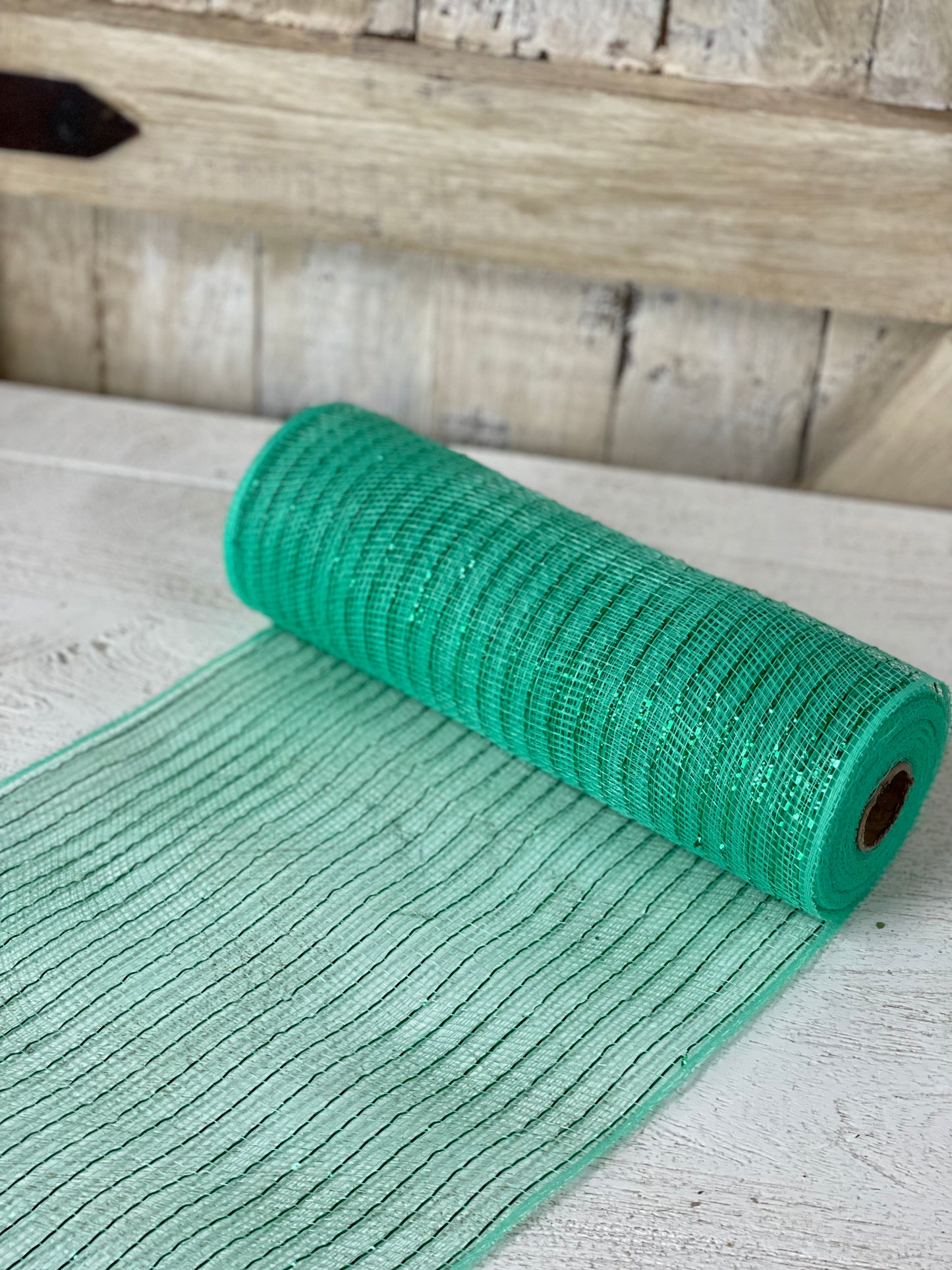 10.25 Inch By 10 Yard Mint Netting With Mint Foil Mesh