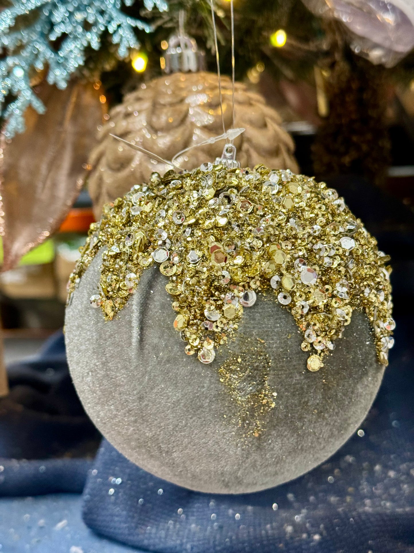 4.75 Inch Pewter Velvet Sequin Dripped Ornament Ball