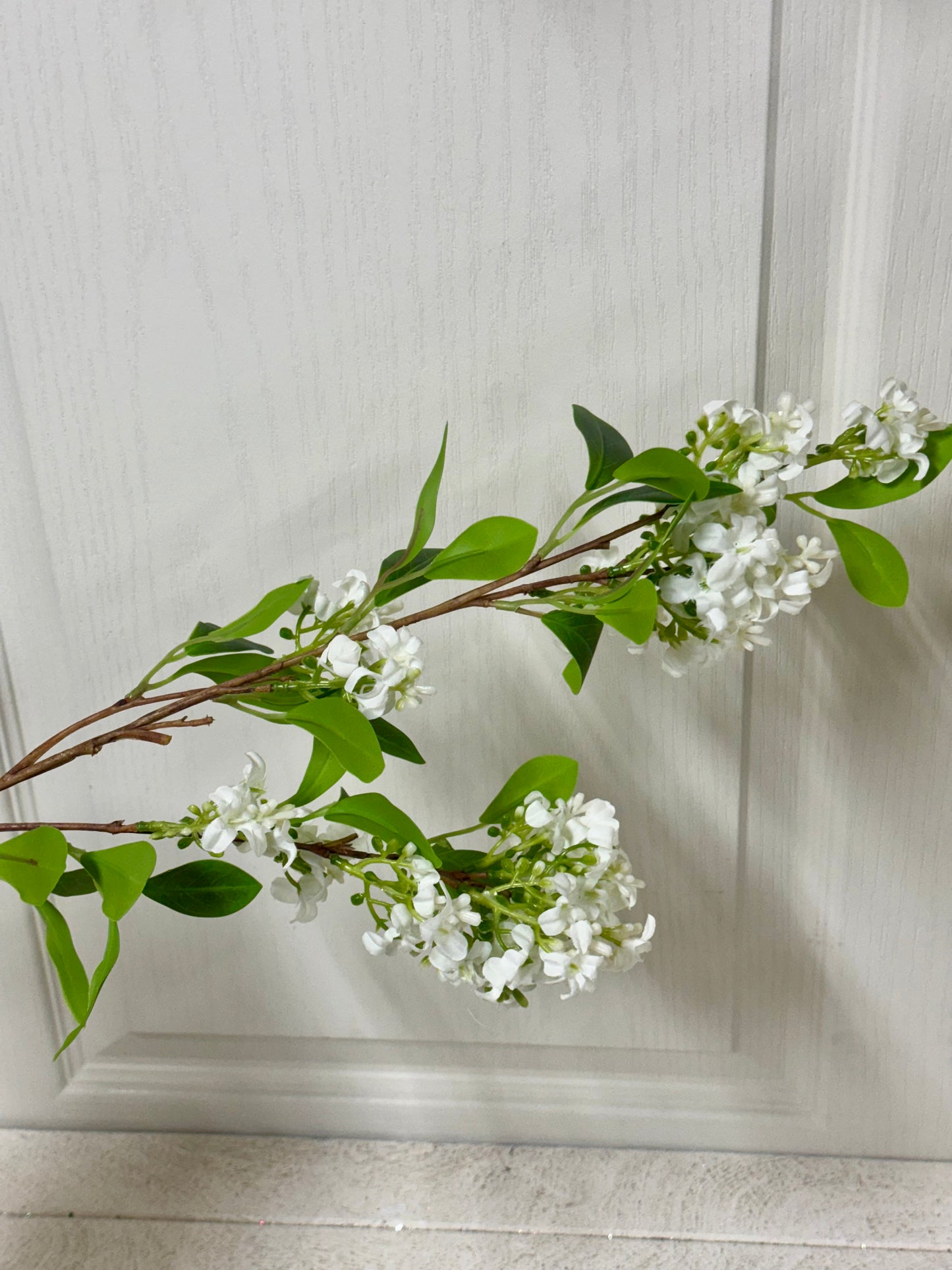 30 Inch White Wild Lilac Spray