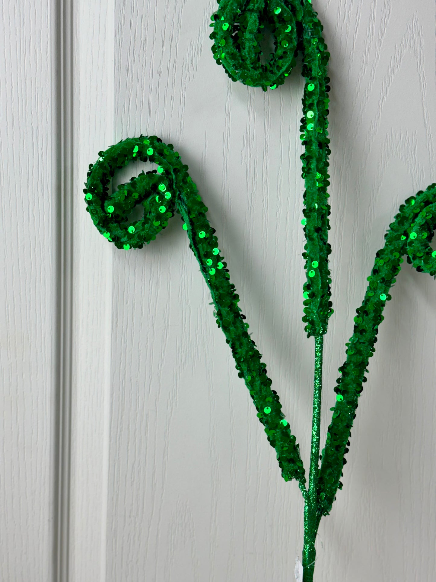 29 Inch Emerald Green Sequin Curly Spray