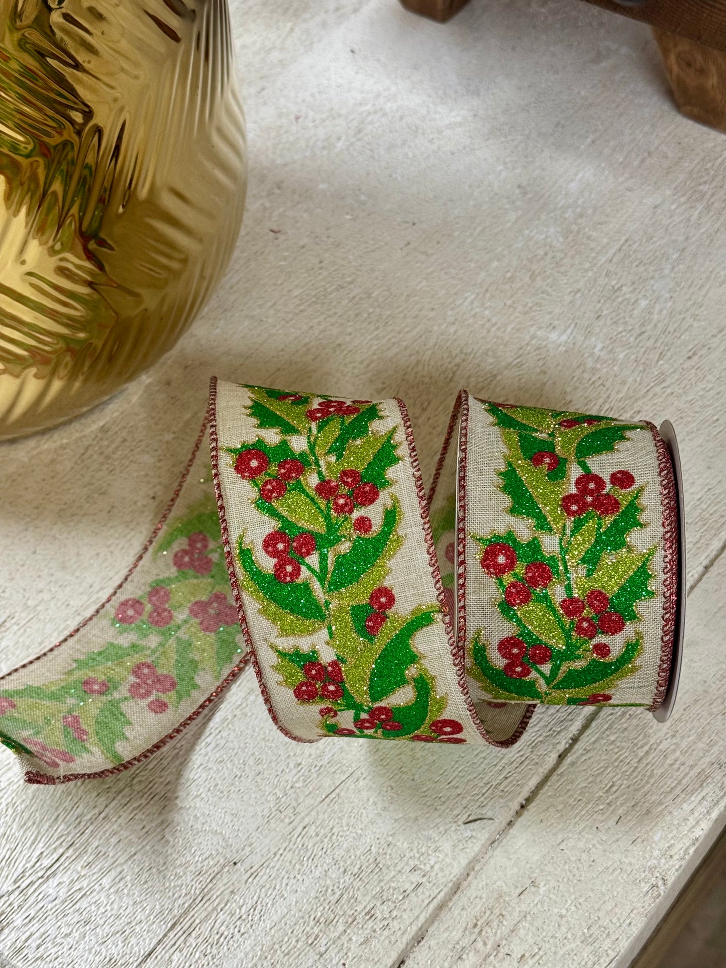 2.5 Inch By 10 Yard Red And Green Holly Berry Glitter Ribbon