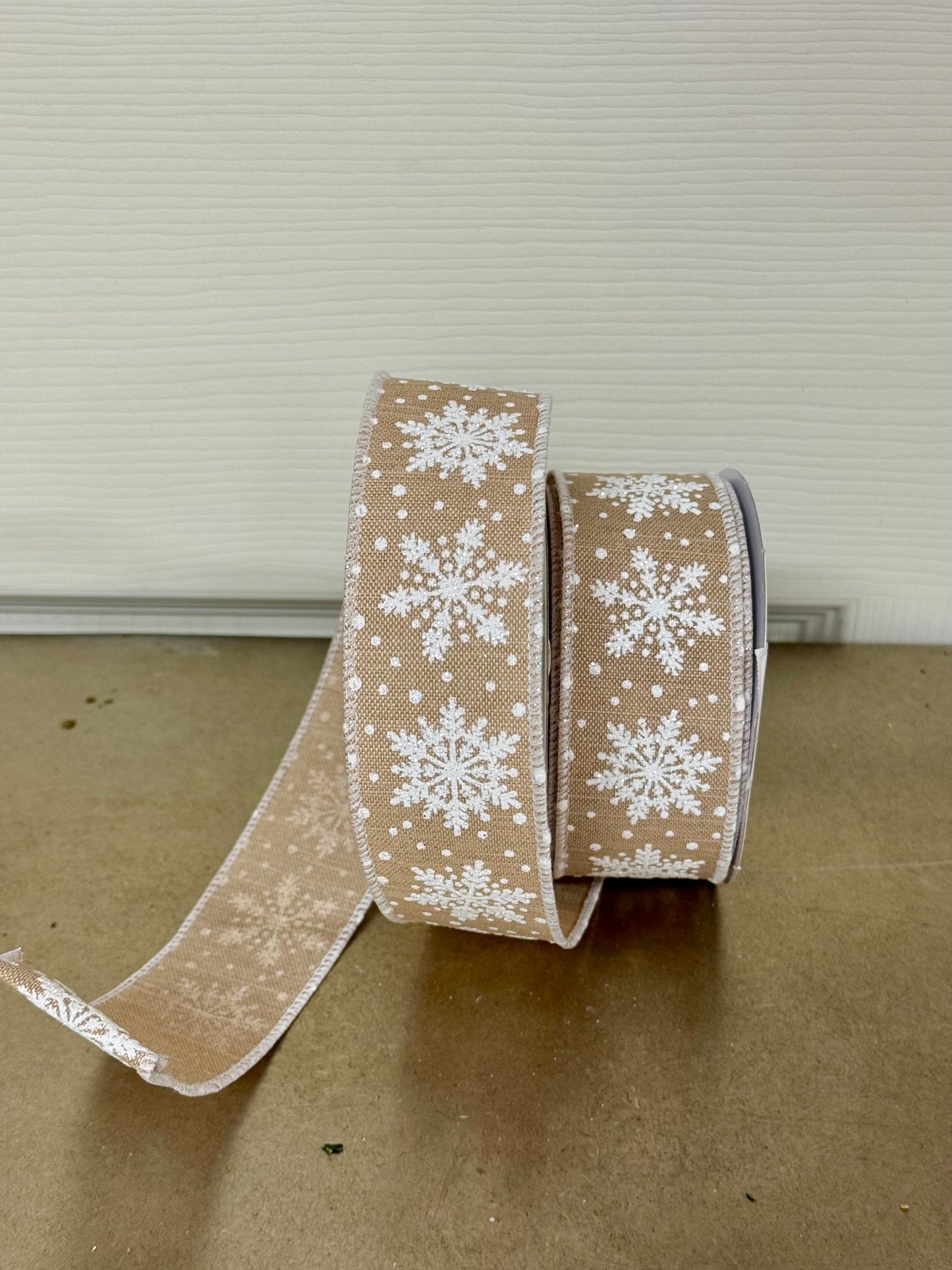 1.5 Inch By 10 Yard Tan And White Snowflake Ribbon