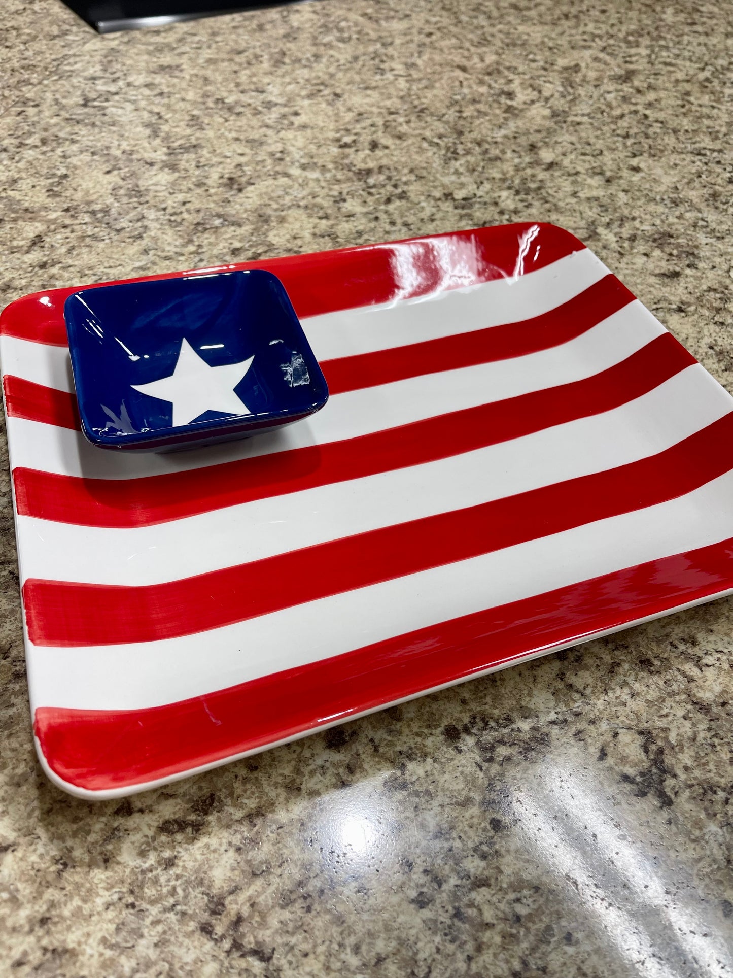 Patriotic Flag Dip And Chip Plate Set