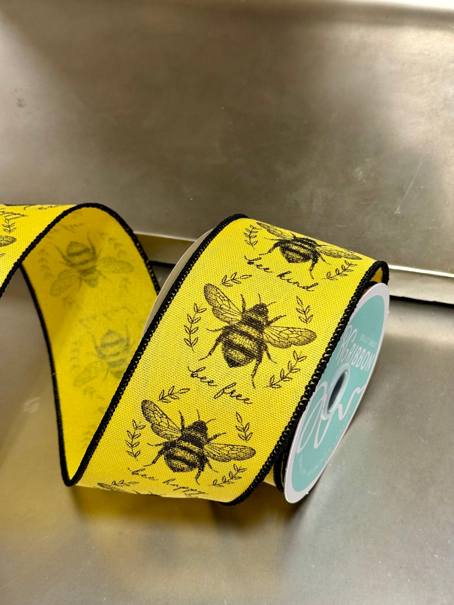 2.5 Inch By 10 Yard Yellow And Black Classic Honey Bee Ribbon