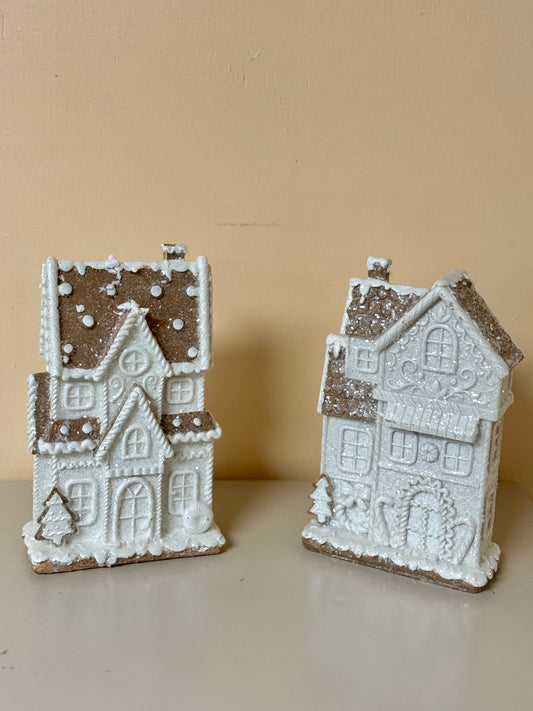 8.27 Inch Resin Glitter Gingerbread House Two Styles