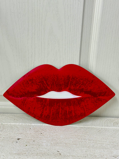 12 Inch Red Metal Embossed Lips Sign