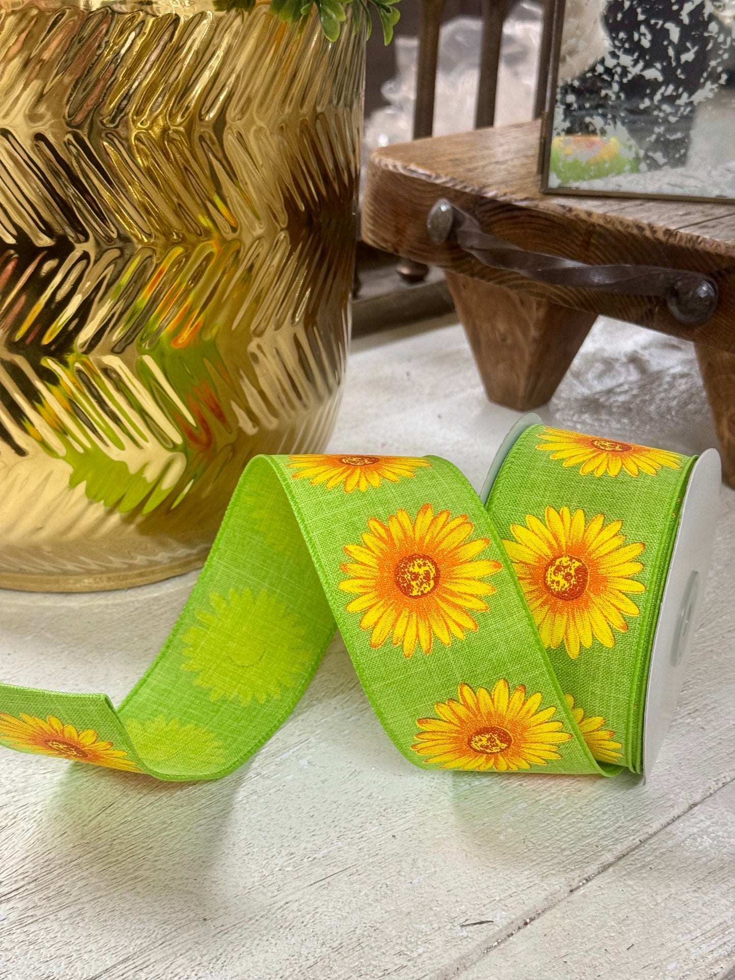2.5 Inch By 20 Yard Lime And Yellow Gerbera Daisy Ribbon