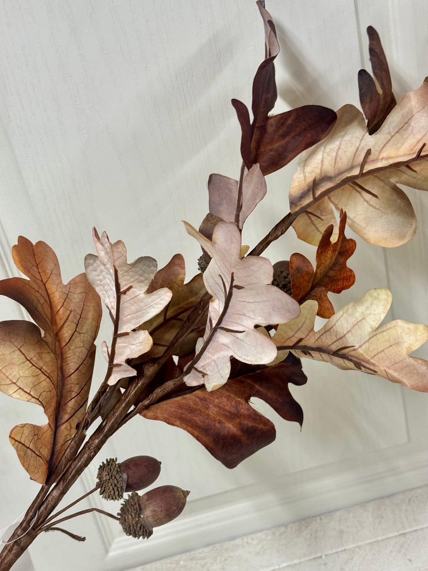 35 Inch Coffee Brown Oak Leaf And Acorn Spray