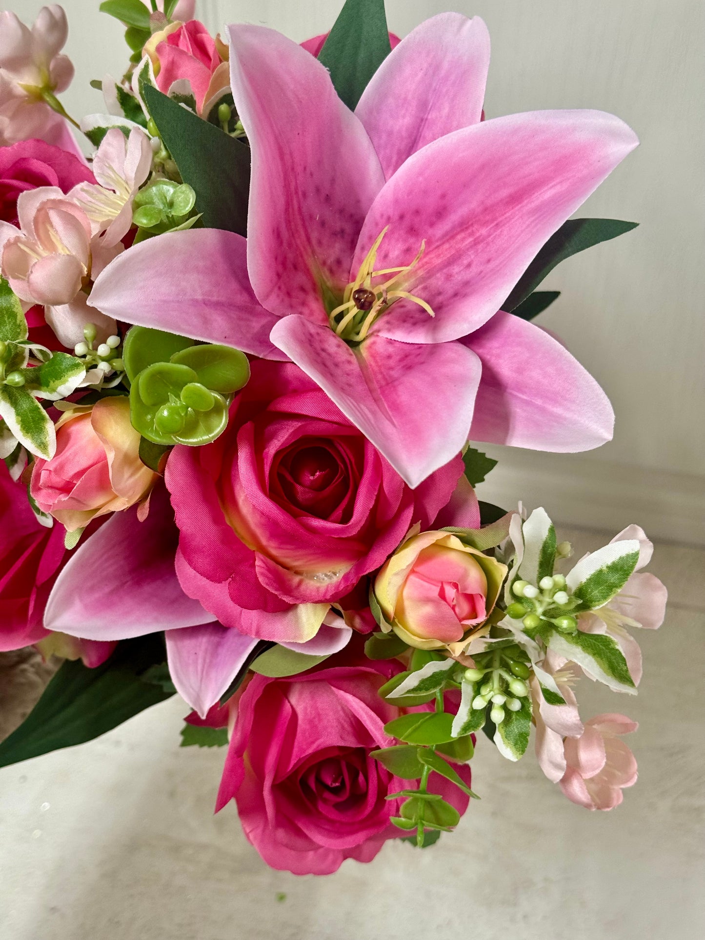 14 Inch Beauty Pink Rose And Lily Mix Bush