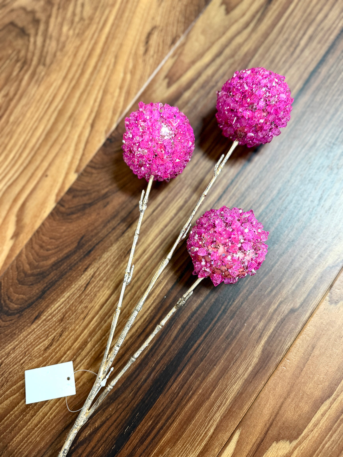 26 Inch Hot Pink Ice Ball Spray