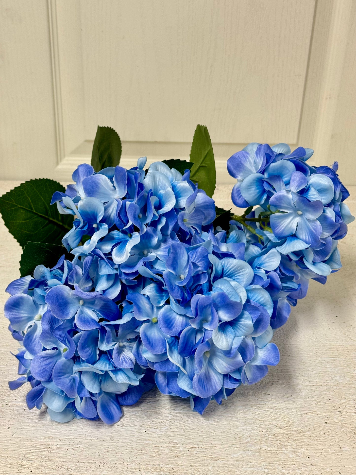 20.5 Inch Blue Hydrangea Bush