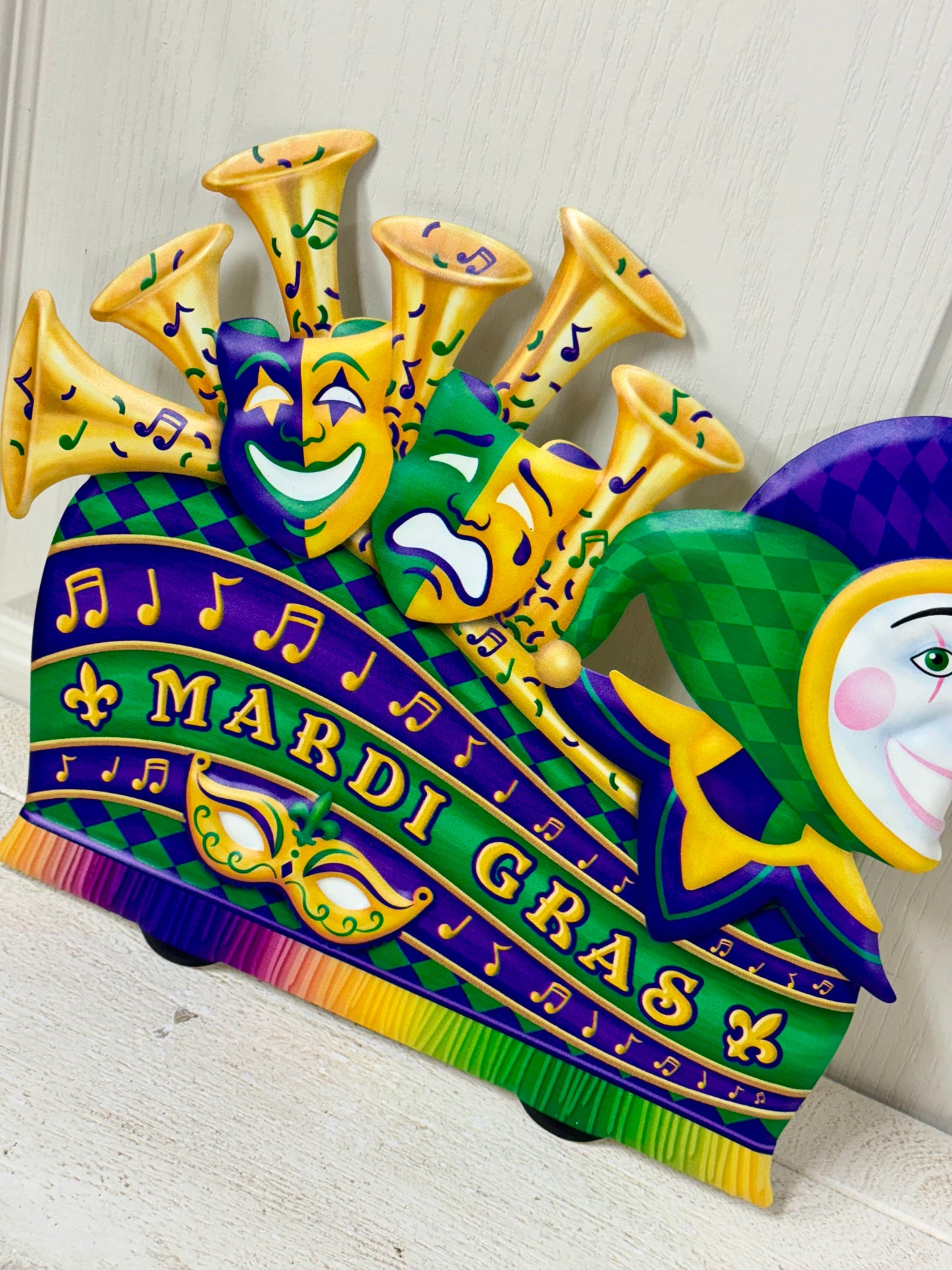 15 Inch Mardi Gras Float Shape Metal Sign