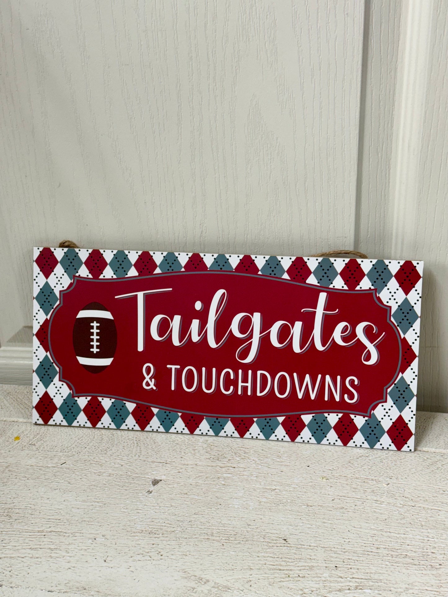 12.5 Inch Crimson Tailgates And Touchdowns Wreath Sign
