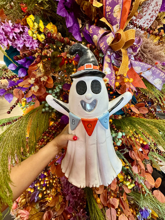 18 Inch Halloween Ghost Holding Boo Banner