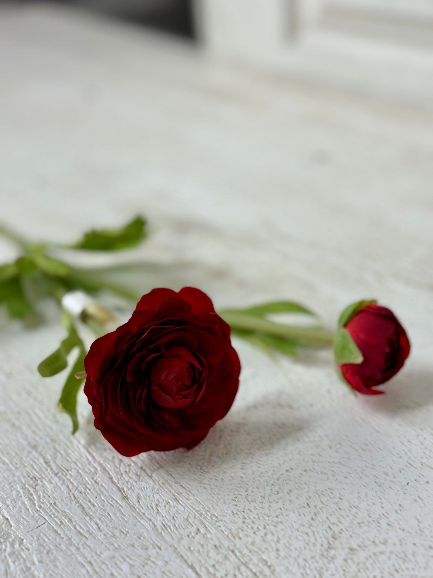 16 Inch Red Ranunculus Spray